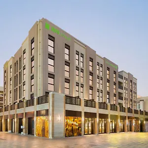 Отель Ibis Styles Gold District Дубай