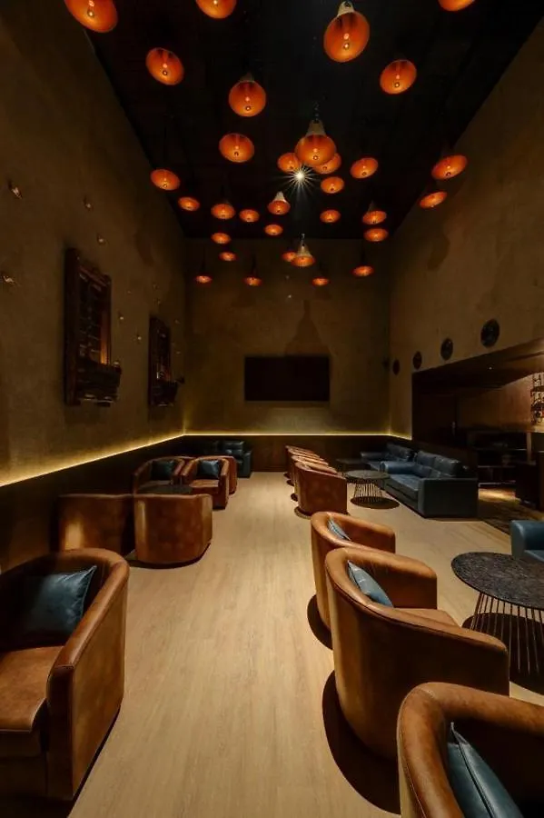 Ima House Hotel Kochi 4*,
